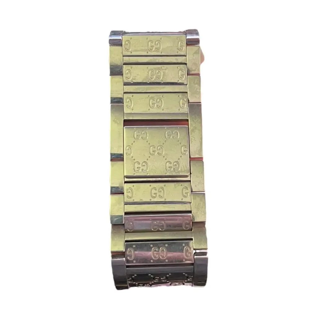 Gucci 23mm Stain Steel Diamond Twirl Bangle Watch